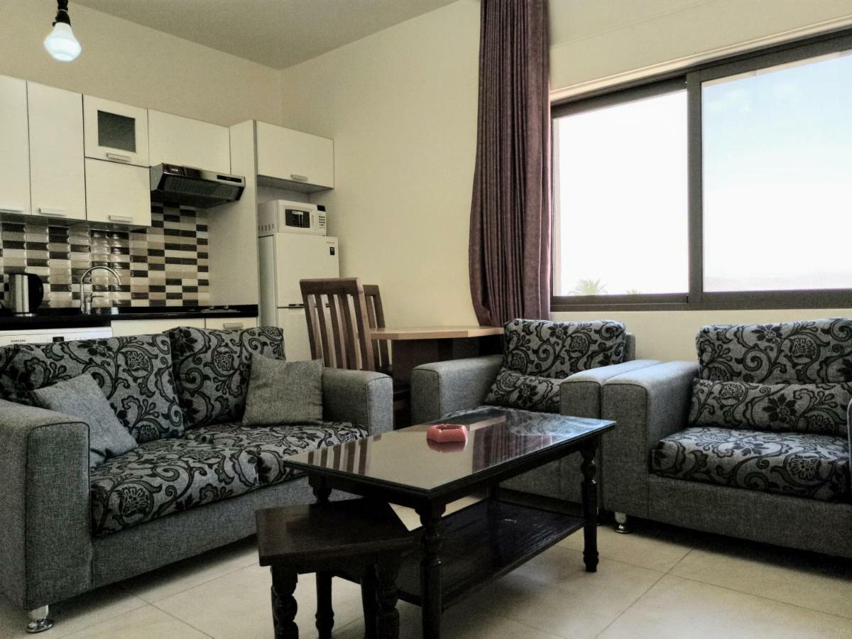 Al Jawad Suites 亚喀巴 外观 照片